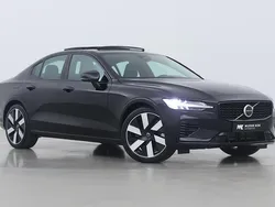 Zwart Nieuw 2025 Volvo S60 Plus Sedan | € 46.400