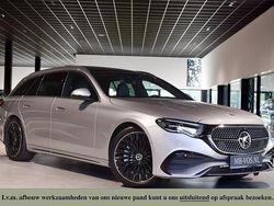 Grijs Gebruikt 2024 Mercedes 300 AMG Stationwagen | € 76.950