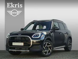 Zwart, metallic lak Gebruikt 2024 Mini Countryman Favoured SUV | € 43.950 (Eerlijke prijs)