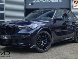 Zwart Gebruikt 2022 BMW X5 M Sport SUV | € 65.995 (Eerlijke prijs)