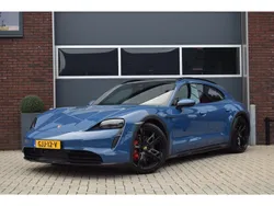 Blauw Gebruikt 2021 Porsche Taycan Cross Turismo Sedan | € 71.950 (Goede deal)