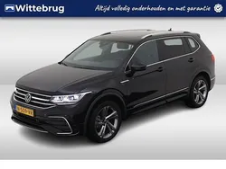 Zwart Gebruikt 2022 VW Tiguan Allspace Business+ SUV | € 39.950 (Duur)