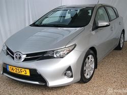 Grijs Gebruikt 2013 Toyota Auris Hatchback | € 6.950 (Duur)