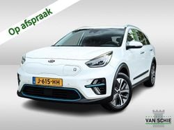 Wit, metallic lak Gebruikt 2020 Kia e-Niro SUV | € 19.200 (Super prijs)