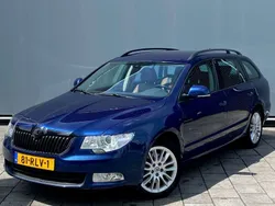 Blauw Gebruikt 2011 Skoda Superb Business Line Stationwagen | € 6.999 (Iets duurder)