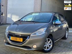 Grijs Gebruikt 2013 Peugeot 208 Hatchback | € 5.250 (Goede deal)