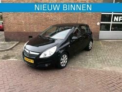 Zwart Gebruikt 2008 Opel Corsa Hatchback | € 3.949 (Eerlijke prijs)