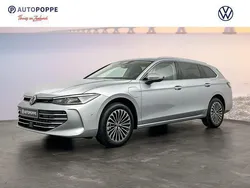 Grijs Nieuw 2024 VW Passat Business Stationwagen | € 53.361 (Eerlijke prijs)