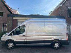 Zilver Gebruikt 2017 Ford Transit Trend Sedan | € 18.000