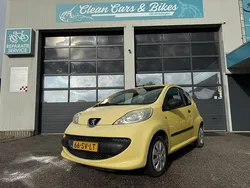 Geel Gebruikt 2006 Peugeot 107 Hatchback | € 1.650 (Eerlijke prijs)