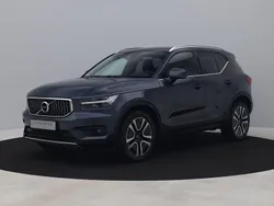 Blauw Gebruikt 2021 Volvo XC40 Inscription SUV | € 31.700 (Goede deal)