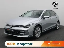 Grijs, metallic lak Nieuw 2025 VW Golf VIII Edition Hatchback | € 36.900 (Eerlijke prijs)