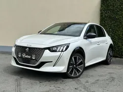 Wit Gebruikt 2022 Peugeot e-208 GT Hatchback | € 27.900