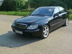 Blauw Gebruikt 2002 Mercedes S400 Sedan | € 14.999