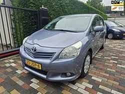 Blauw Gebruikt 2009 Toyota Verso MPV | € 4.750 (Eerlijke prijs)