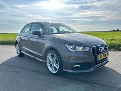 Bruin, metallic lak Gebruikt 2017 Audi A1 Sportback S-Line Hatchback | € 13.950 (Iets duurder)