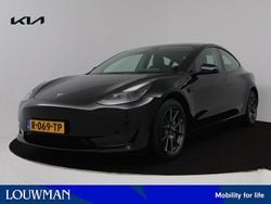 Zwart (metallic) Gebruikt 2022 Tesla Model 3 Standard Range Sedan | € 26.950 (Eerlijke prijs)