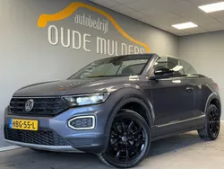 Grijs Gebruikt 2021 VW T-Roc Cabriolet Style Cabriolet | € 26.950 (Eerlijke prijs)