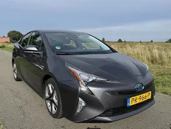 Grijs Gebruikt 2017 Toyota Prius Hatchback | € 12.450 (Eerlijke prijs)