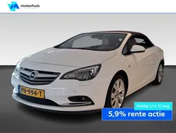 Wit Gebruikt 2017 Opel Cascada Innovation Cabriolet | € 22.965
