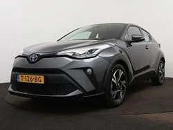Grijs metallic Gebruikt 2023 Toyota C-HR SUV | € 29.445 (Goede deal)