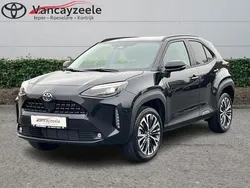 Zwart Nieuw 2025 Toyota Yaris Elegant Coupé | € 35.900 (Eerlijke prijs)