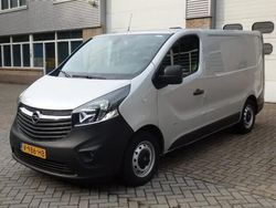 Grijs Gebruikt 2017 Opel Vivaro Van | € 11.500 (Super prijs)