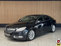 Zwart Gebruikt 2014 Opel Insignia Business Edition Hatchback | € 10.295 (Eerlijke prijs)