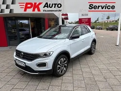 Wit Gebruikt 2021 VW T-Roc Business SUV | € 26.945 (Goede deal)