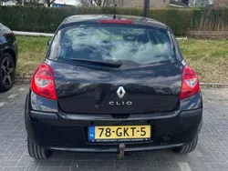 Zwart Gebruikt 2008 Renault Clio II Exception Hatchback | € 1.500 (Goede deal)