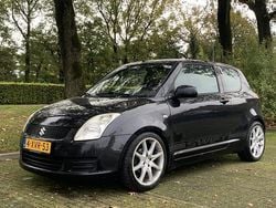 Zwart Gebruikt 2007 Suzuki Swift Comfort Hatchback | € 895 (Super prijs)