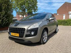 Grijs, metallic lak Gebruikt 2010 Peugeot 3008 MPV | € 3.750 (Eerlijke prijs)