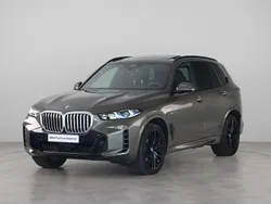 Manhattan metallic (groen metallic) Gebruikt 2025 BMW X5 M Sport SUV | € 97.950 (Super prijs)