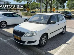 Wit Gebruikt 2013 Skoda Fabia Hatchback | € 4.999 (Eerlijke prijs)