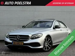 Grijs Gebruikt 2016 Mercedes E220 Prestige Sedan | € 26.950 (Eerlijke prijs)