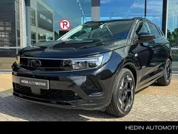 Zwart Gebruikt 2023 Opel Grandland X GSe SUV | € 28.445 (Eerlijke prijs)