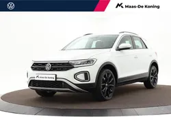 Wit Gebruikt 2023 VW T-Roc Life SUV | € 28.880 (Goede deal)