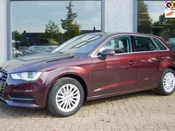 Paars Gebruikt 2016 Audi A3 Sportback Ambiente Hatchback | € 18.495 (Iets duurder)
