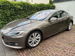 Gebruikt 2016 Tesla Model S Hatchback | € 24.950 (Eerlijke prijs)