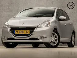 Grijs Gebruikt 2014 Peugeot 208 Style Hatchback | € 9.745 (Iets duurder)