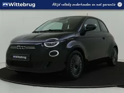 Zwart, metallic lak Gebruikt 2020 Fiat 500e Icon Hatchback | € 16.625 (Eerlijke prijs)