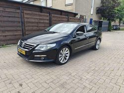 Zwart Gebruikt 2009 VW CC Sedan | € 8.500 (Duur)