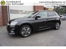 Zwart Gebruikt 2022 Skoda Fabia Style Hatchback | € 17.945 (Goede deal)