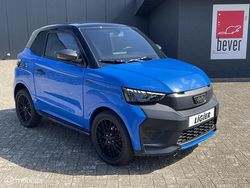 Blauw Nieuw 2025 Ligier JS50 Hatchback | € 21.995