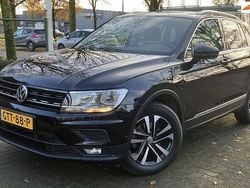 Zwart Gebruikt 2019 VW Tiguan Comfortline SUV | € 23.950 (Eerlijke prijs)