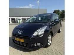 Blauw Gebruikt 2010 Peugeot 5008 MPV | € 3.950 (Eerlijke prijs)