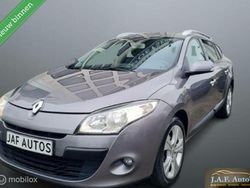 Grijs Gebruikt 2011 Renault Mégane GrandTour Bose Edition Stationwagen | € 2.999 (Eerlijke prijs)