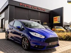 Blauw, metallic lak Gebruikt 2015 Ford Fiesta ST Hatchback | € 15.750 (Goede deal)