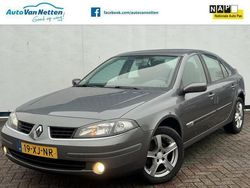 Grijs, metallic lak Gebruikt 2007 Renault Laguna III Hatchback | € 2.500