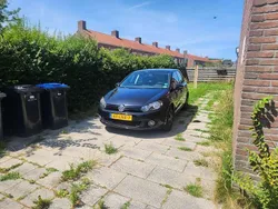 Zwart Gebruikt 2010 VW Golf VI Trendline Hatchback | € 6.499 (Duur)